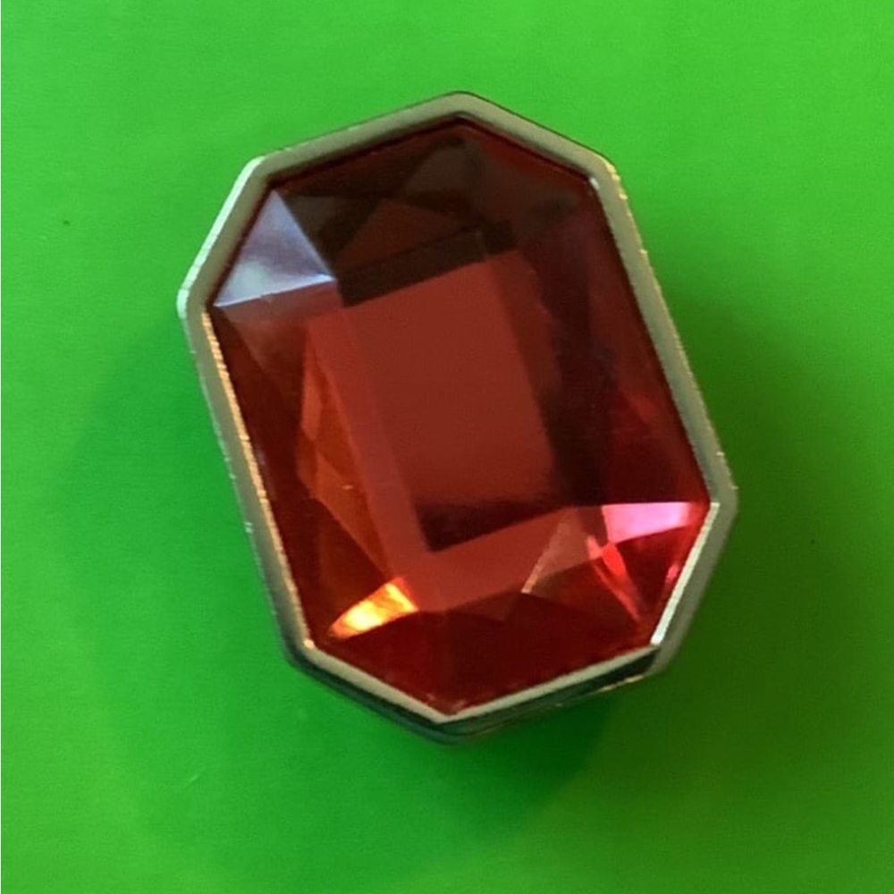Red gem jibbitz